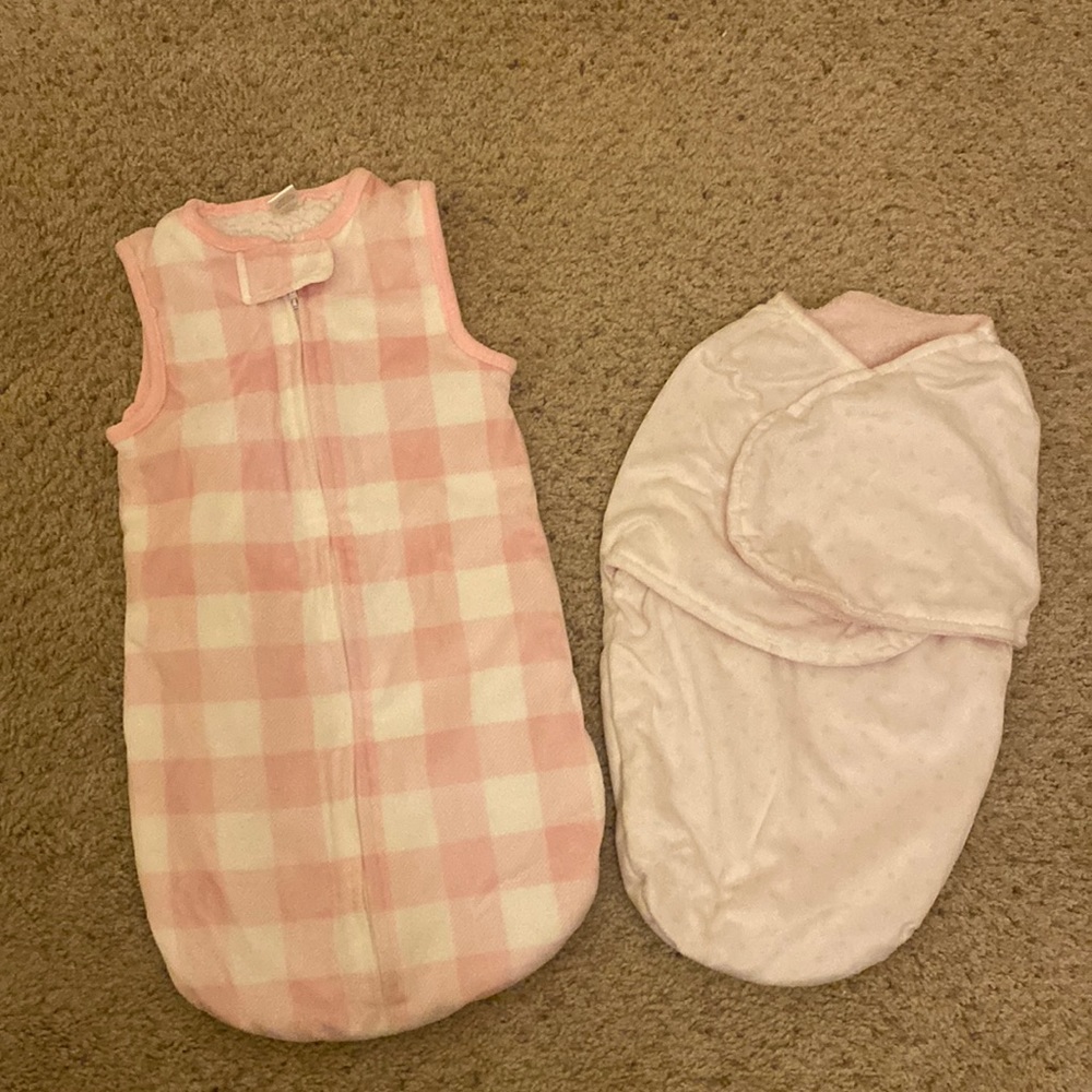 Baby swaddles